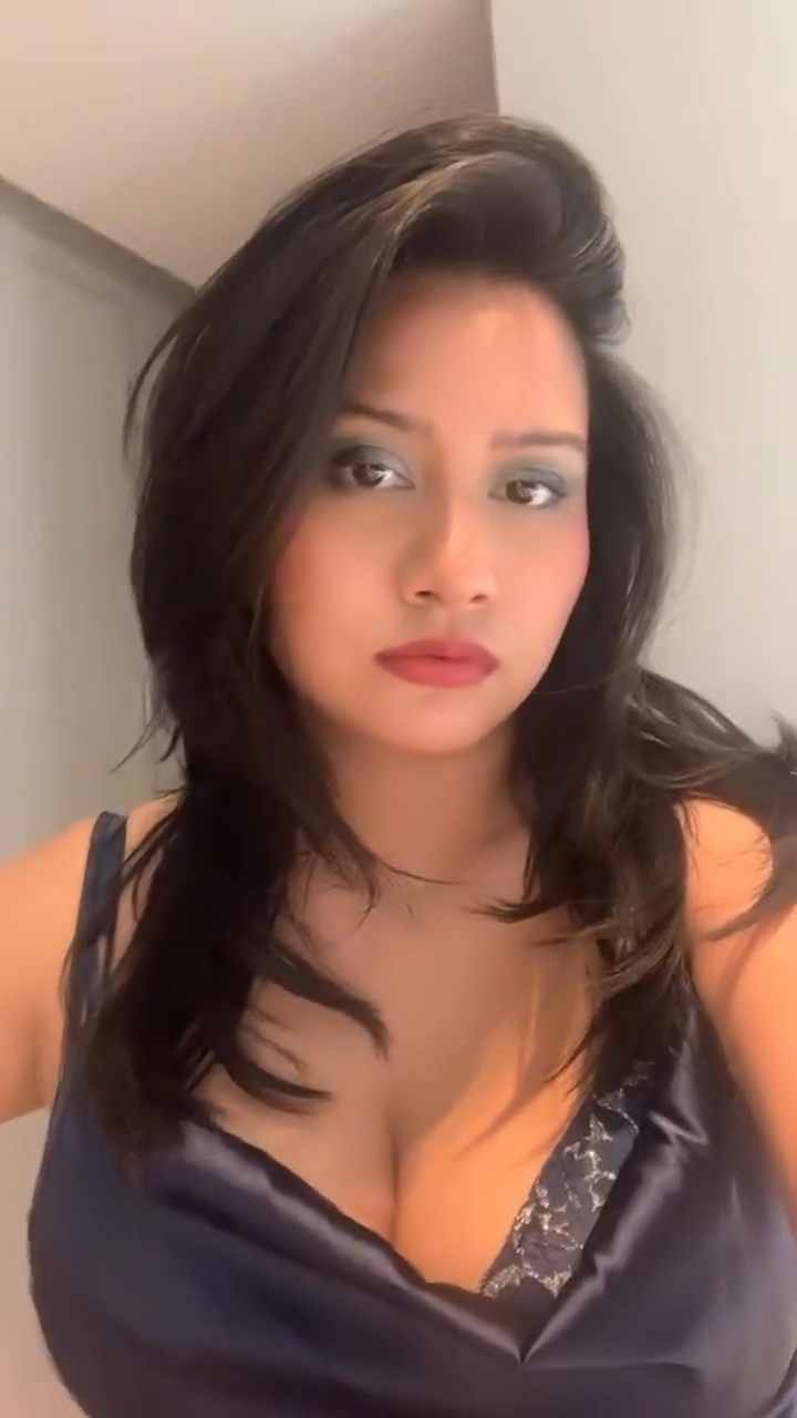 Arella Aung
